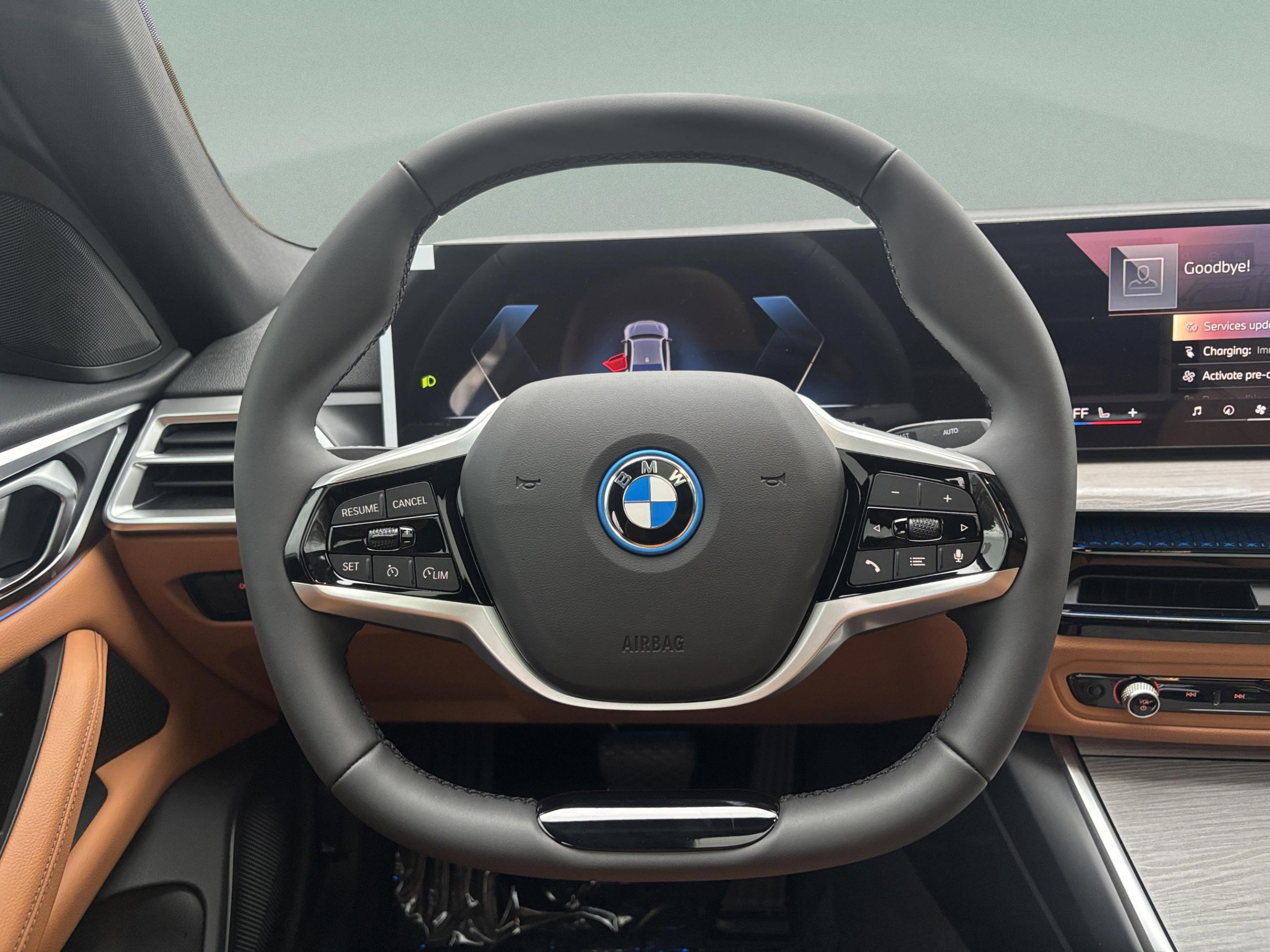 Used 2026 BMW i4 eDrive40 w/ Parking Assistance Package RWD image 9