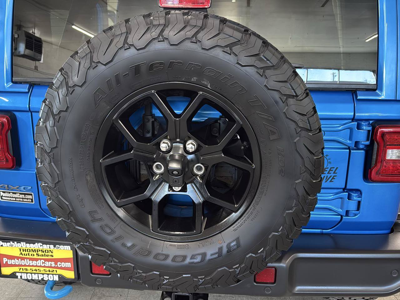 Used 2024 Jeep Wrangler Unlimited AWD/4WD image 64