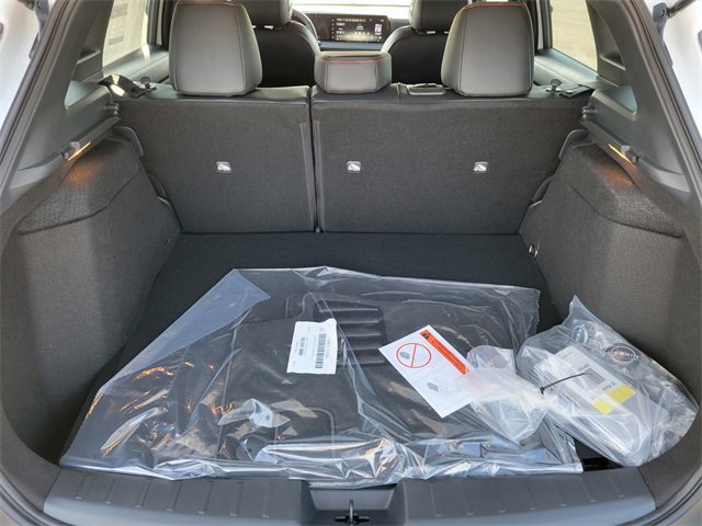 New 2026 Nissan Kicks SR w/ SR Premium Package image 17
