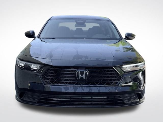 Used 2025 Honda Accord SE image 3