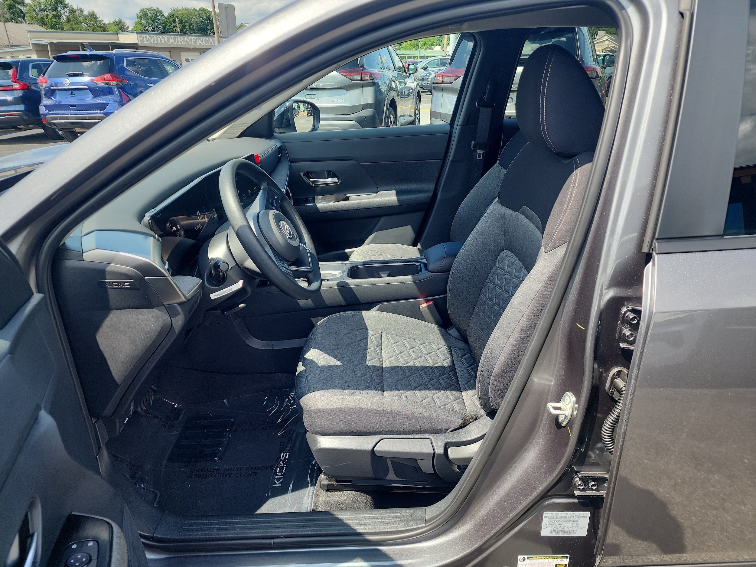 New 2026 Nissan Kicks SV AWD/4WD image 12