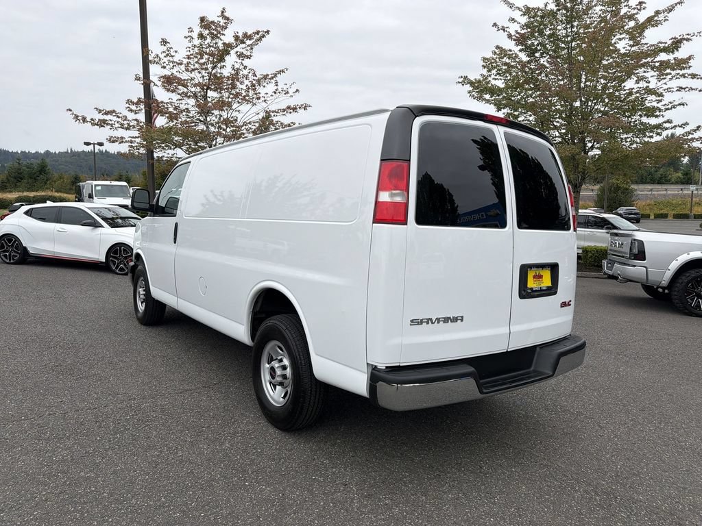 Certified 2018 GMC Savana 2500 w/ Driver Convenience Package RWD image 7