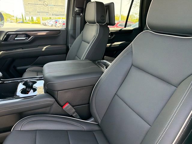 New 2026 GMC Yukon Elevation image 17
