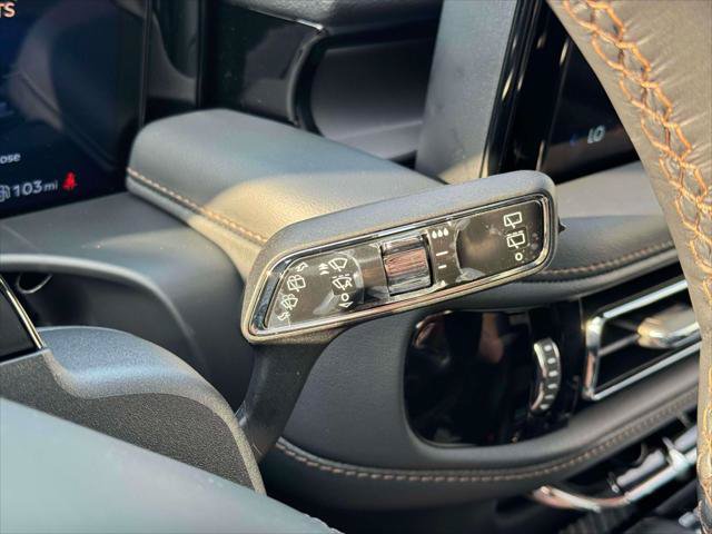 Used 2026 Lincoln Aviator AWD image 25