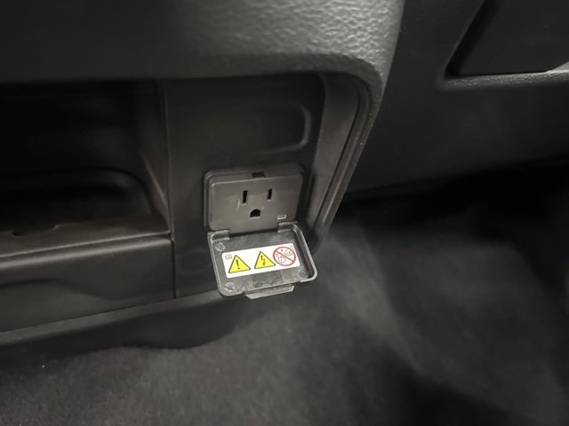 New 2025 RAM 3500 Tradesman image 10