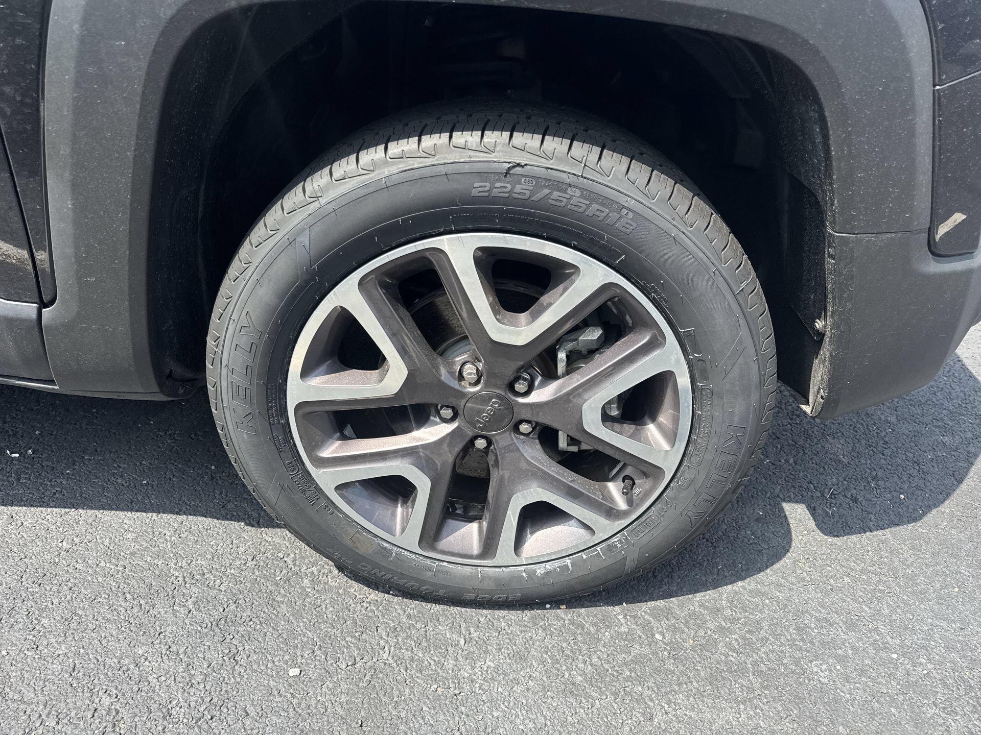 Used 2022 Jeep Renegade Trailhawk AWD/4WD image 2