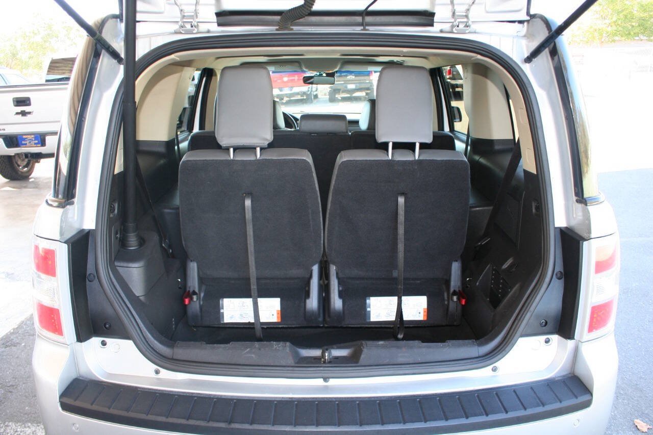 Used 2019 Ford Flex Limited w/ Limited Appearance Package AWD/4WD image 25