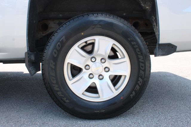 Used 2018 Chevrolet Silverado 1500 LT w/ All Star Edition AWD/4WD image 34