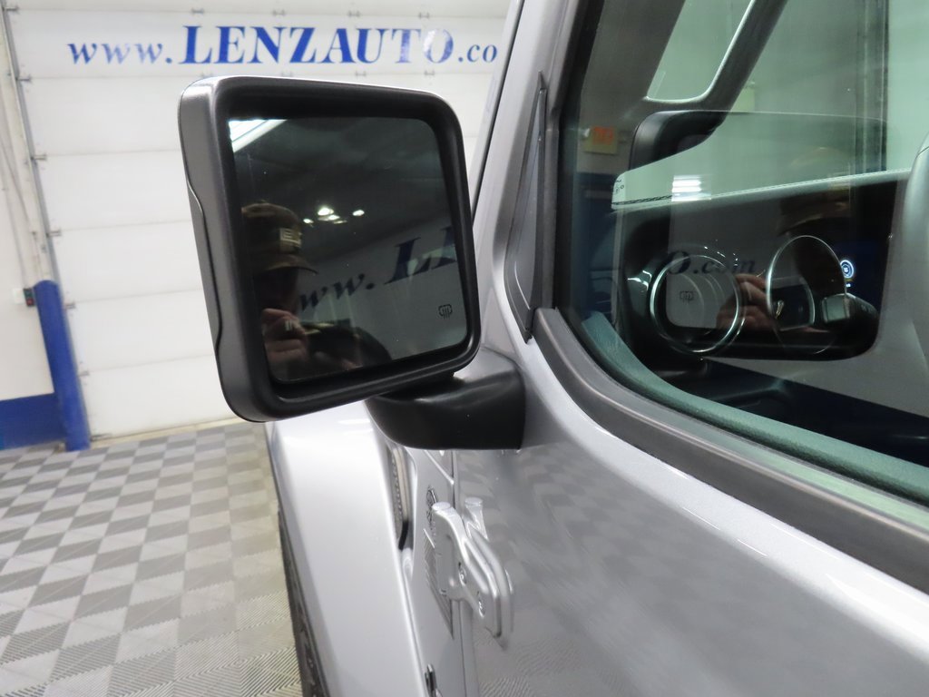 Used 2021 Jeep Wrangler Unlimited Sahara image 58