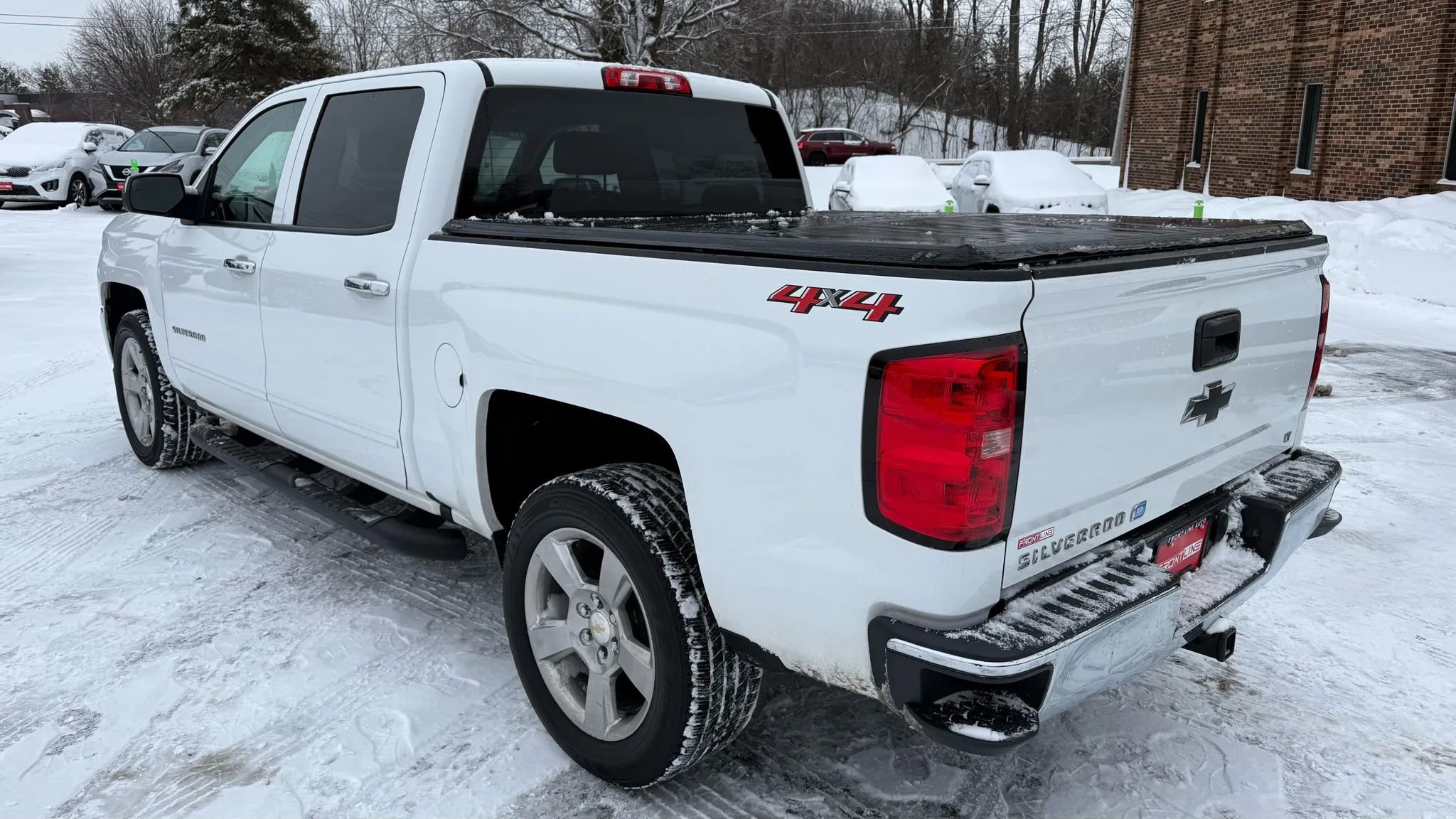 Used 2018 Chevrolet Silverado 1500 LT w/ LT Eassist Package image 6