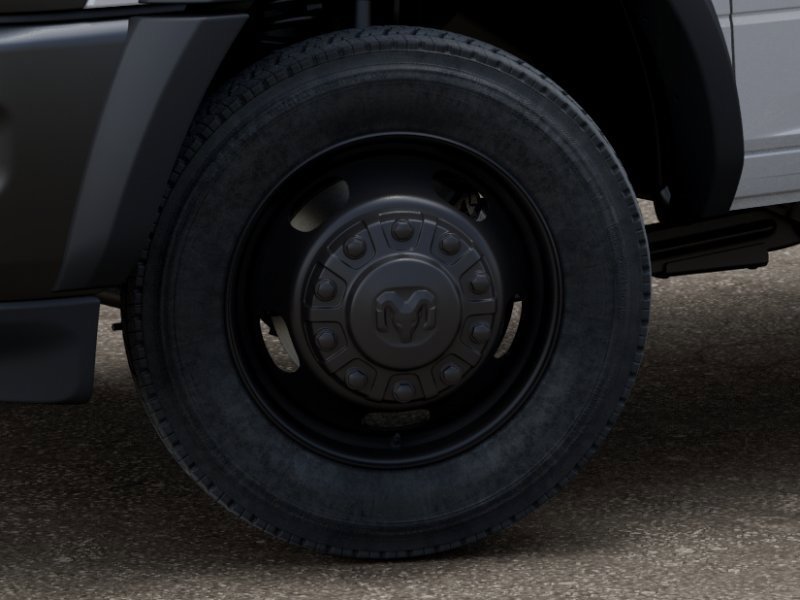 New 2026 RAM 5500 Tradesman AWD/4WD image 9
