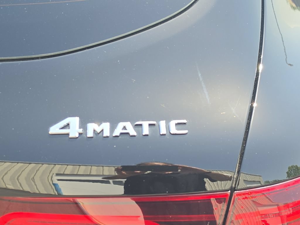 Used 2022 Mercedes-Benz GLC 300 4MATIC image 8