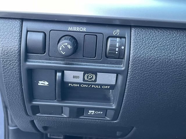 Used 2014 Subaru Outback 2.5i Premium AWD/4WD image 18