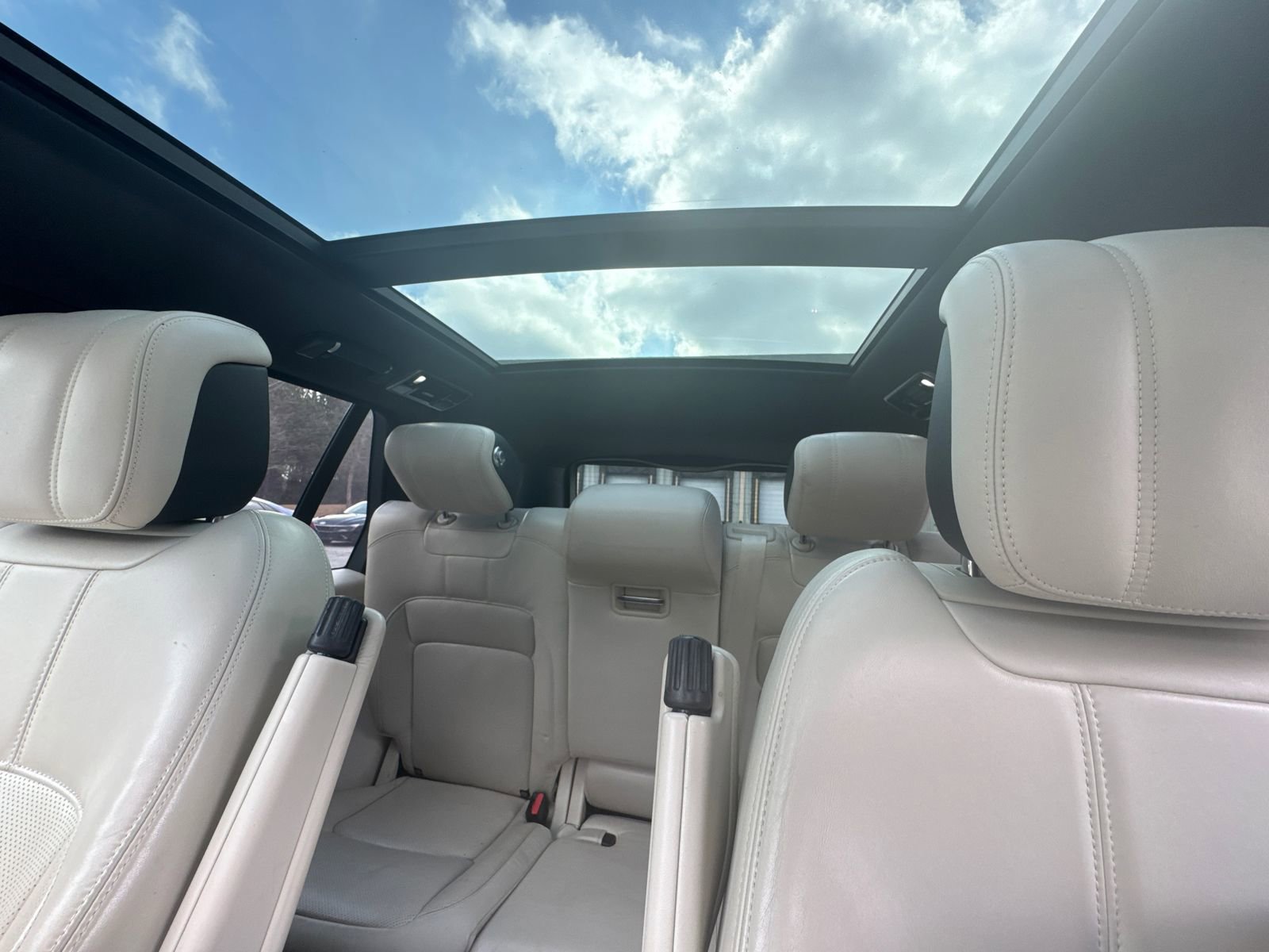 Used 2020 Land Rover Range Rover HSE image 31