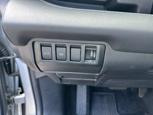 Used 2023 Subaru Ascent Limited w/ Technology Package AWD/4WD image 18