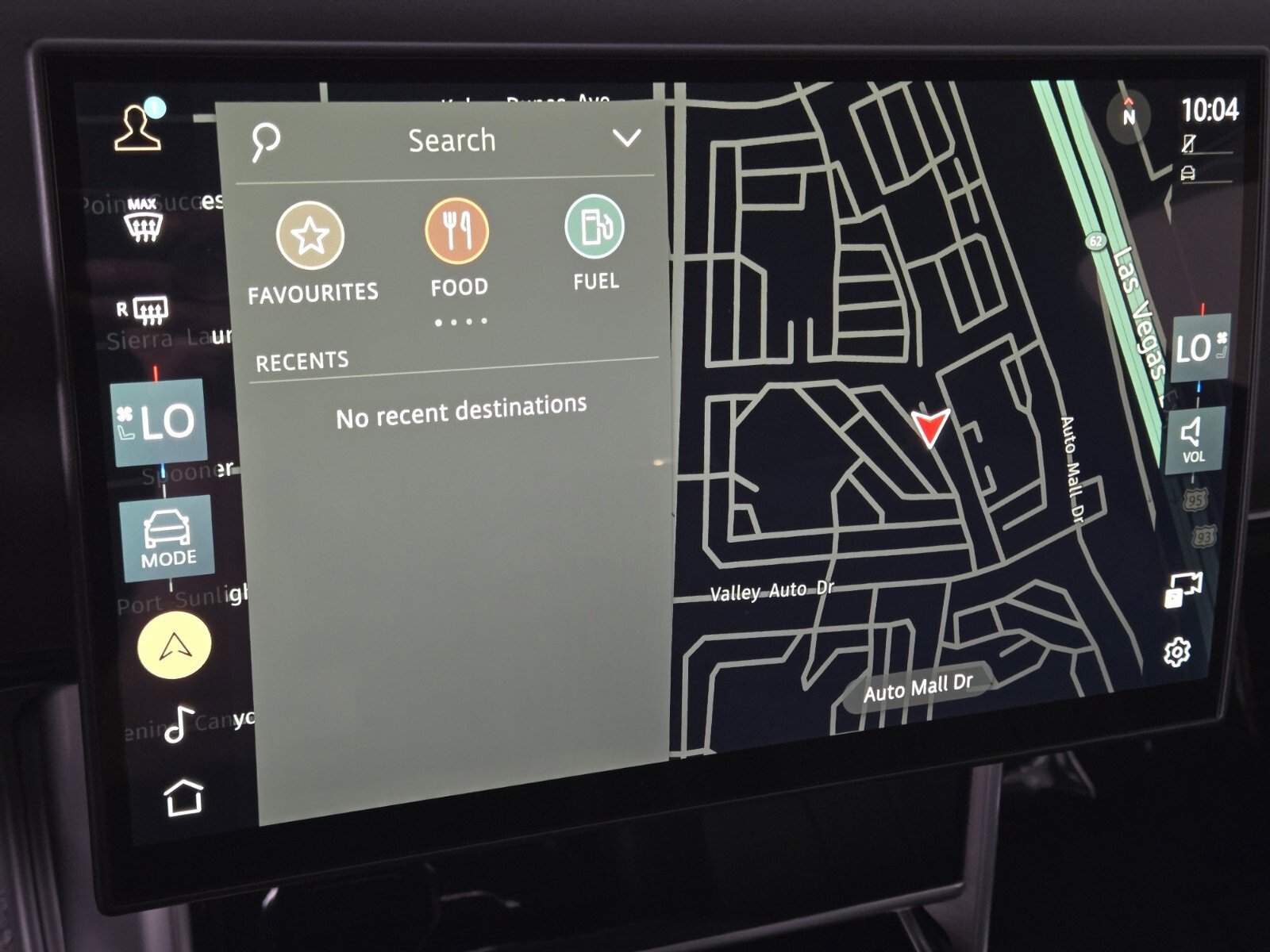 New 2025 Land Rover Range Rover SE image 26