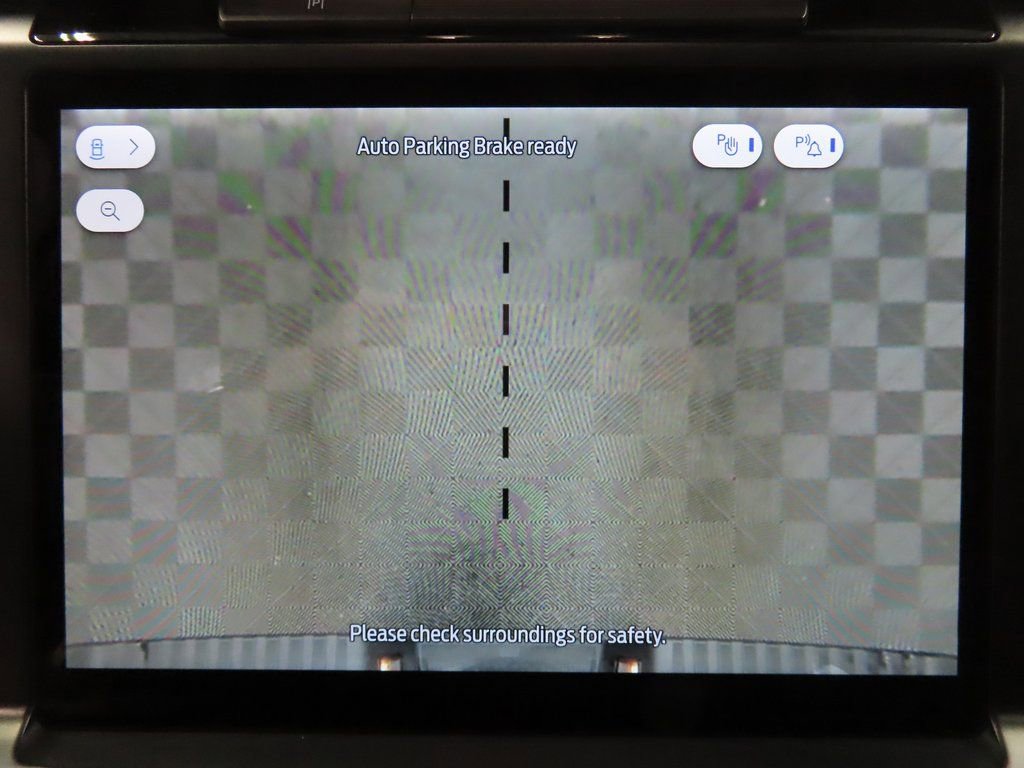 Used 2025 Ford F150 Lariat AWD/4WD image 17