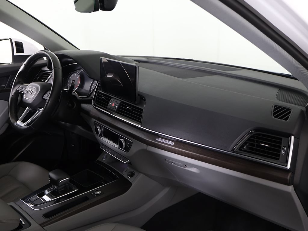 Used 2022 Audi Q5 2.0T Premium AWD/4WD image 30