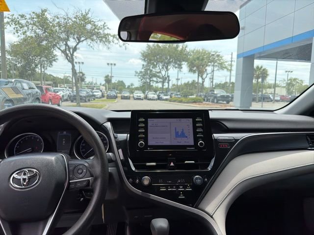 Used 2022 Toyota Camry LE FWD image 9