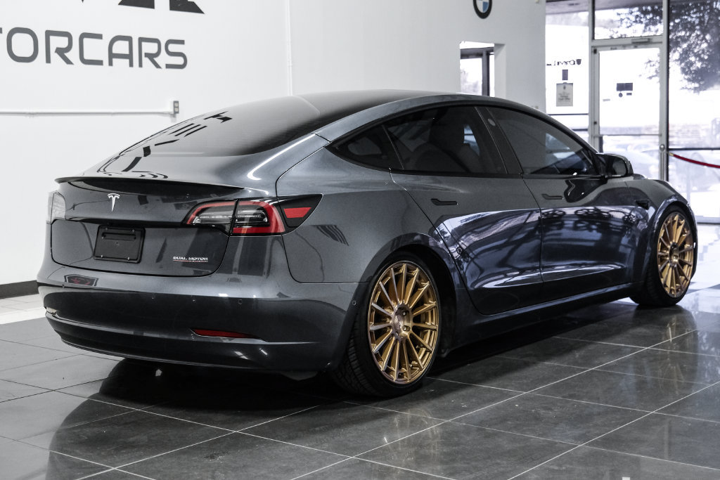 Used 2022 Tesla Model 3 Performance AWD/4WD image 9