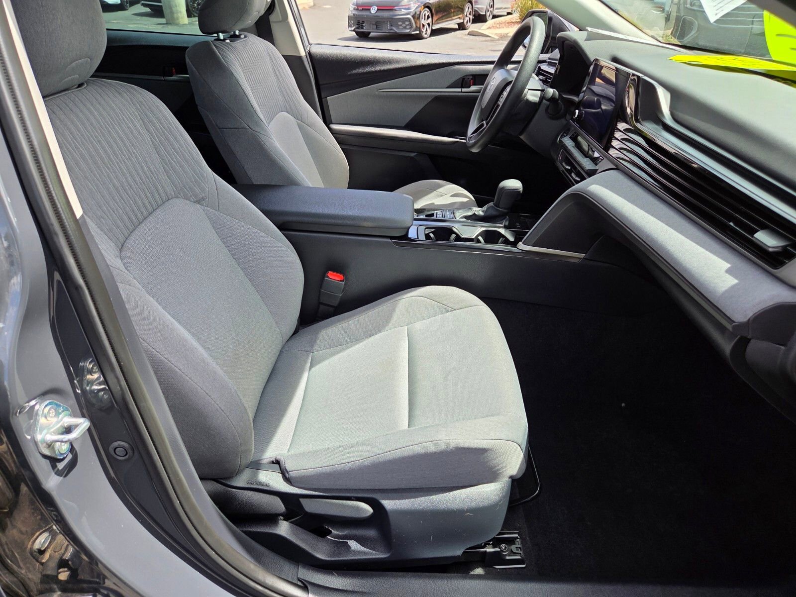 Used 2025 Toyota Camry LE FWD image 22