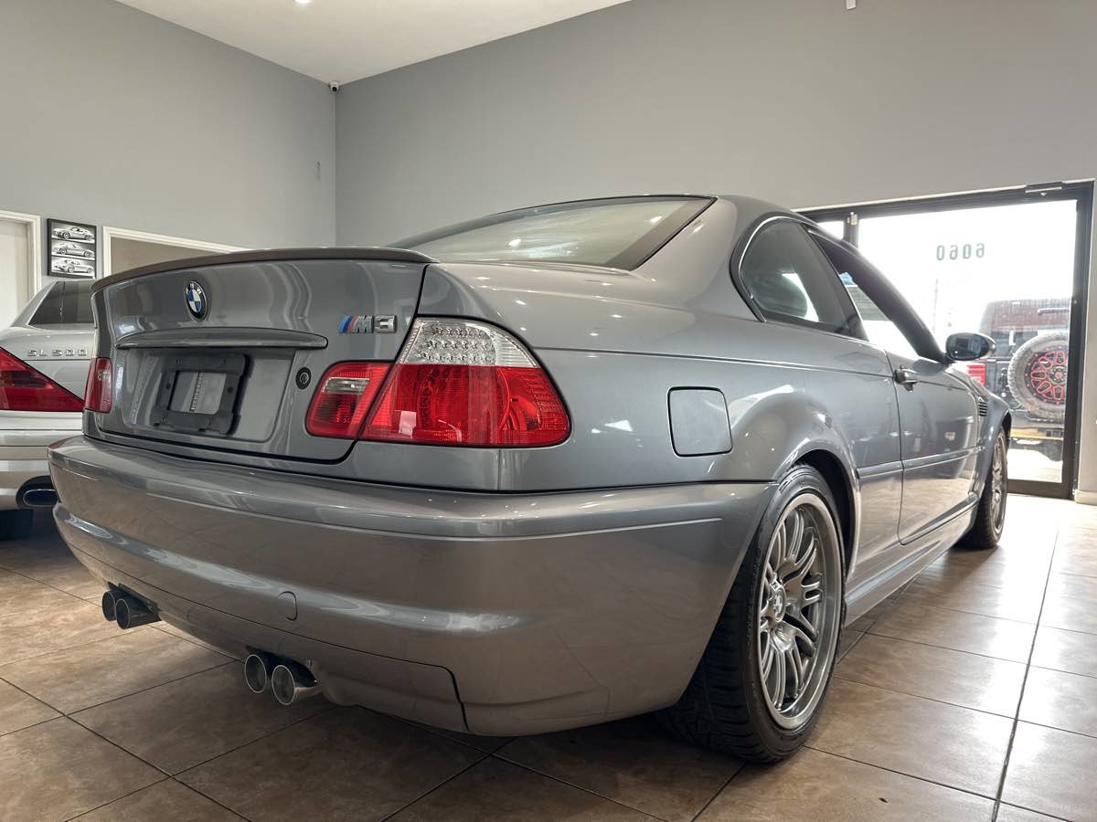 Used 2004 BMW M3 Coupe image 8