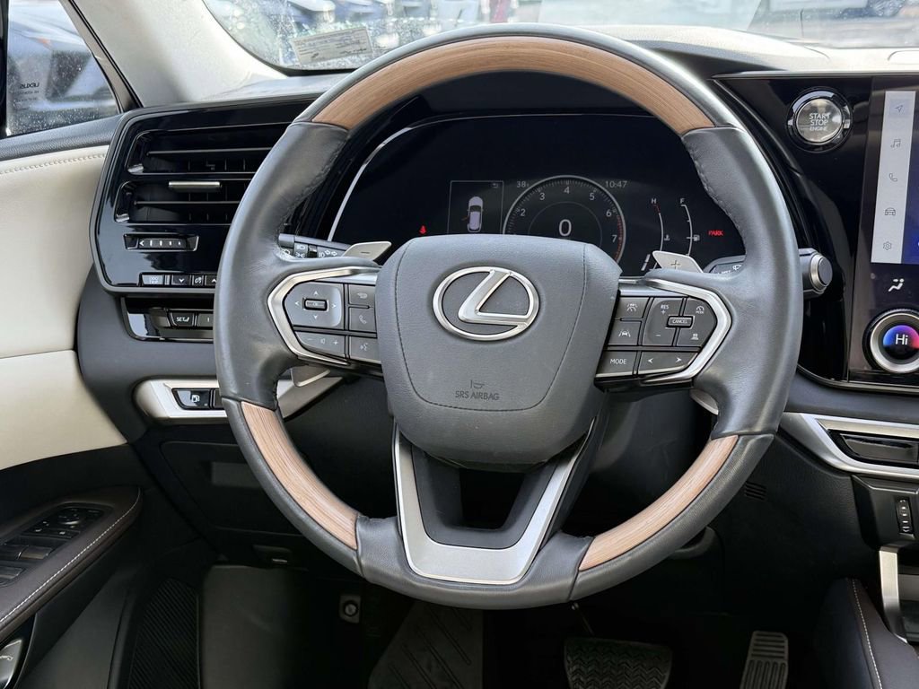 Used 2024 Lexus RX 350 Premium image 9