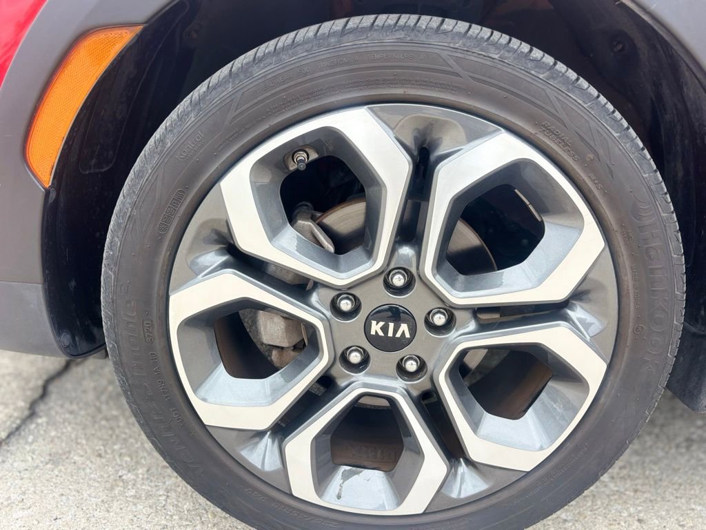 Used 2020 Kia Soul X-Line image 12