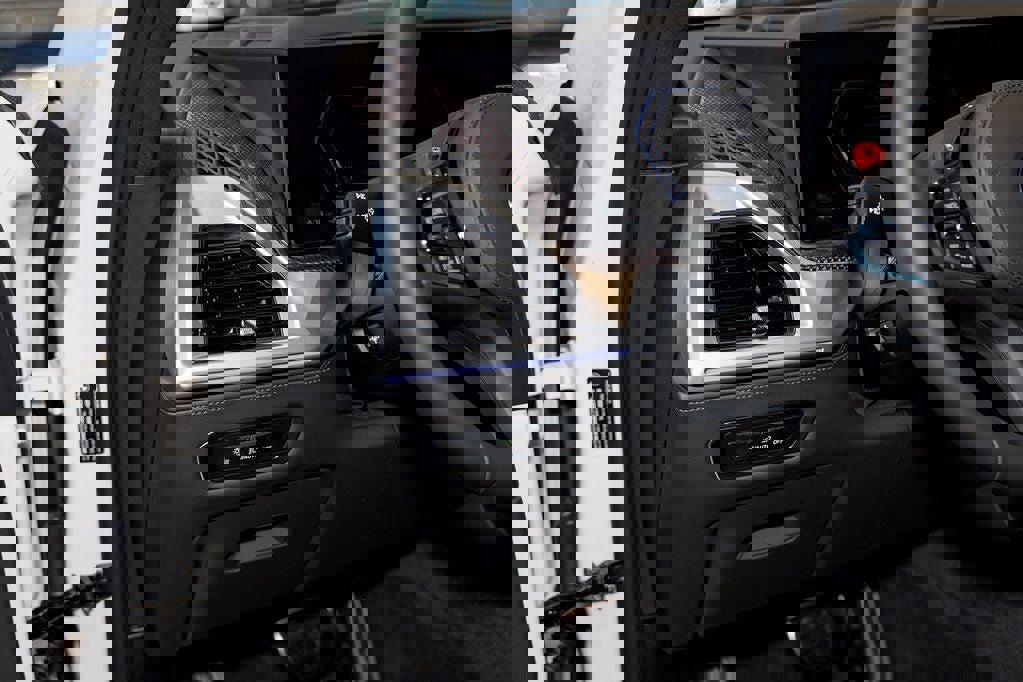 Used 2026 BMW XM Label Red image 14