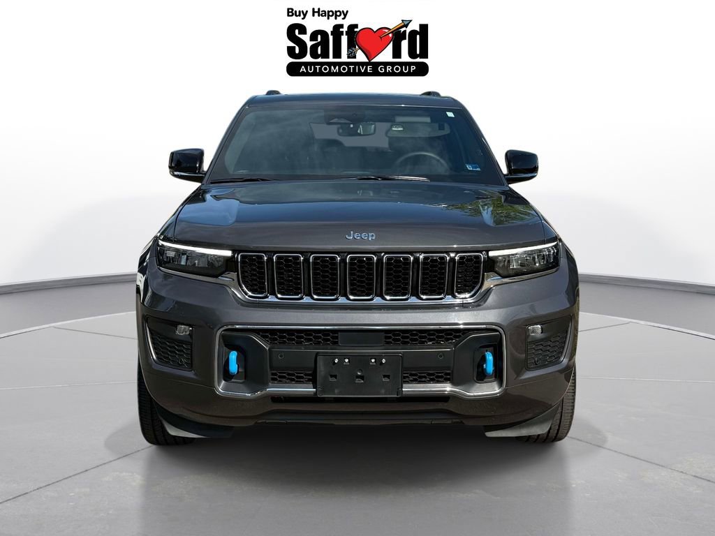 Used 2023 Jeep Grand Cherokee Overland w/ Luxury Tech Group IV AWD/4WD image 9