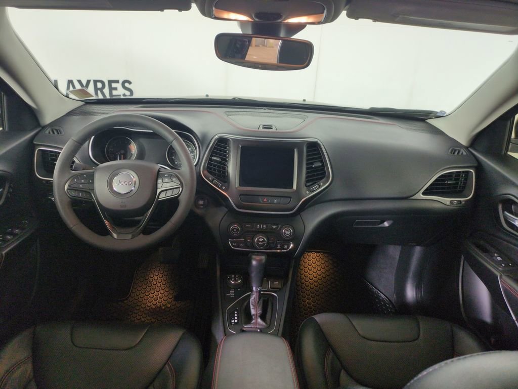 Used 2022 Jeep Cherokee Trailhawk w/ Premium Leather Package image 12