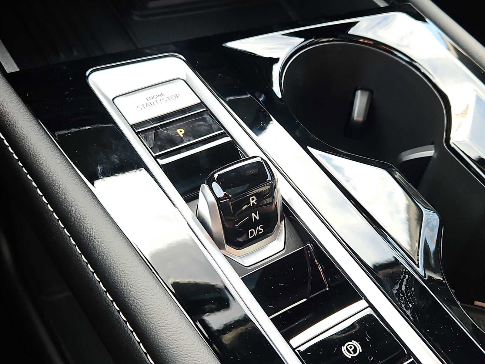 New 2026 Volkswagen Atlas Cross Sport SEL Premium R-Line image 21