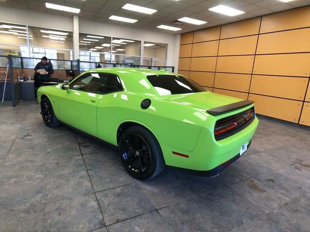Used 2015 Dodge Challenger R/T w/ Quick Order Package 22B R/T image 5