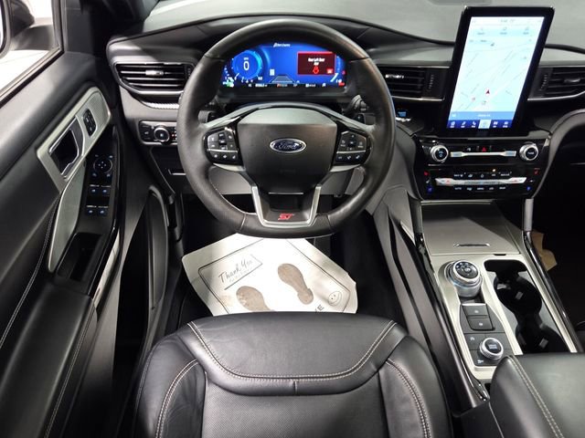 Used 2024 Ford Explorer ST w/ Equipment Group 401A image 7