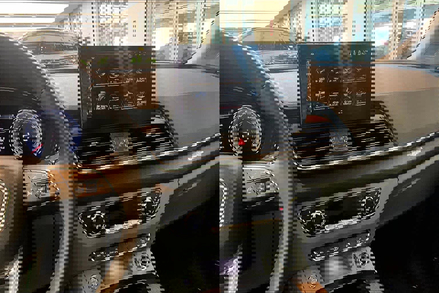 Used 2023 Audi Q5 2.0T Premium Plus w/ Premium Plus Package image 7