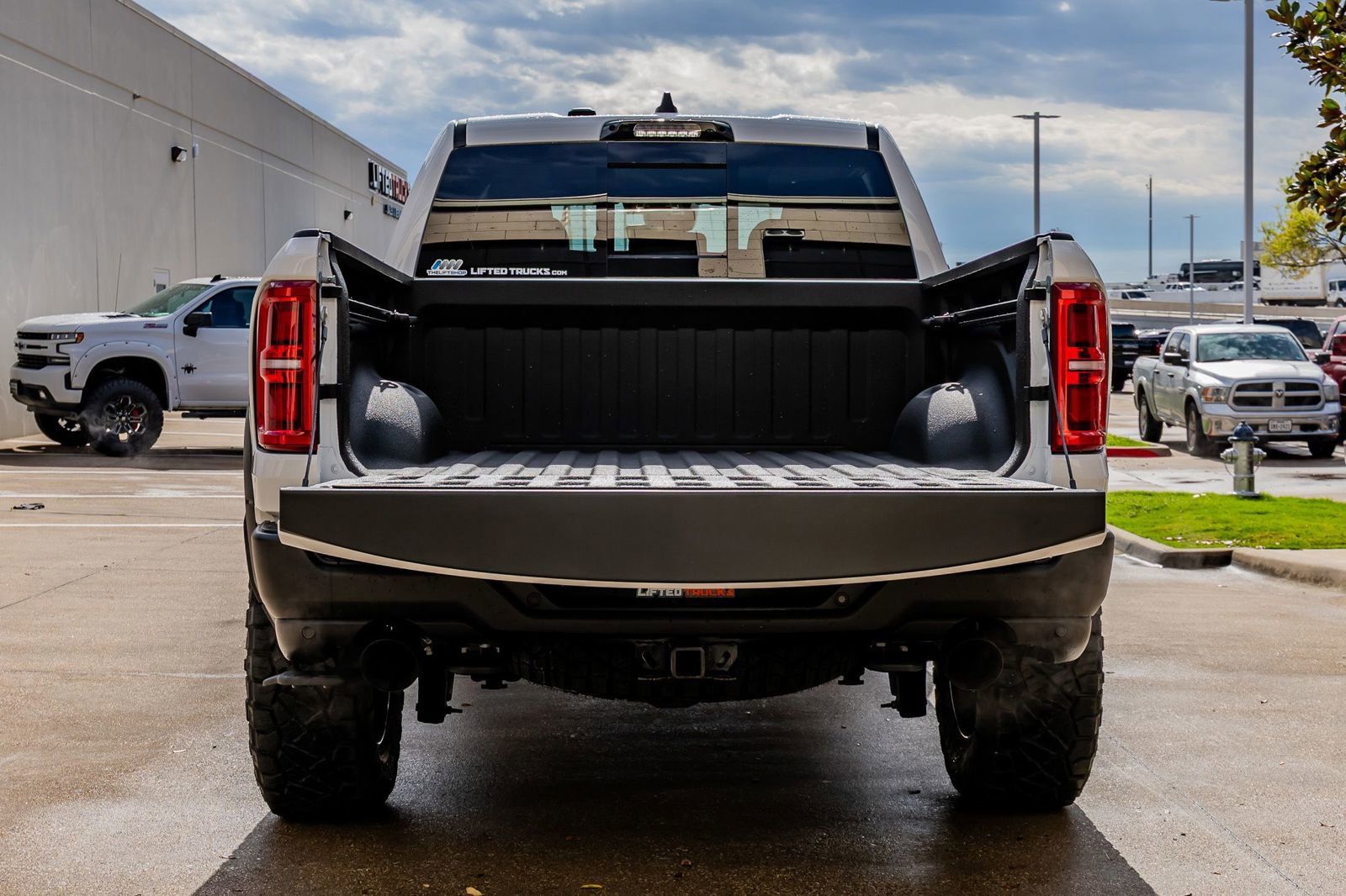 Used 2025 RAM 1500 RHO w/ RHO Level 1 Equipment Group image 9