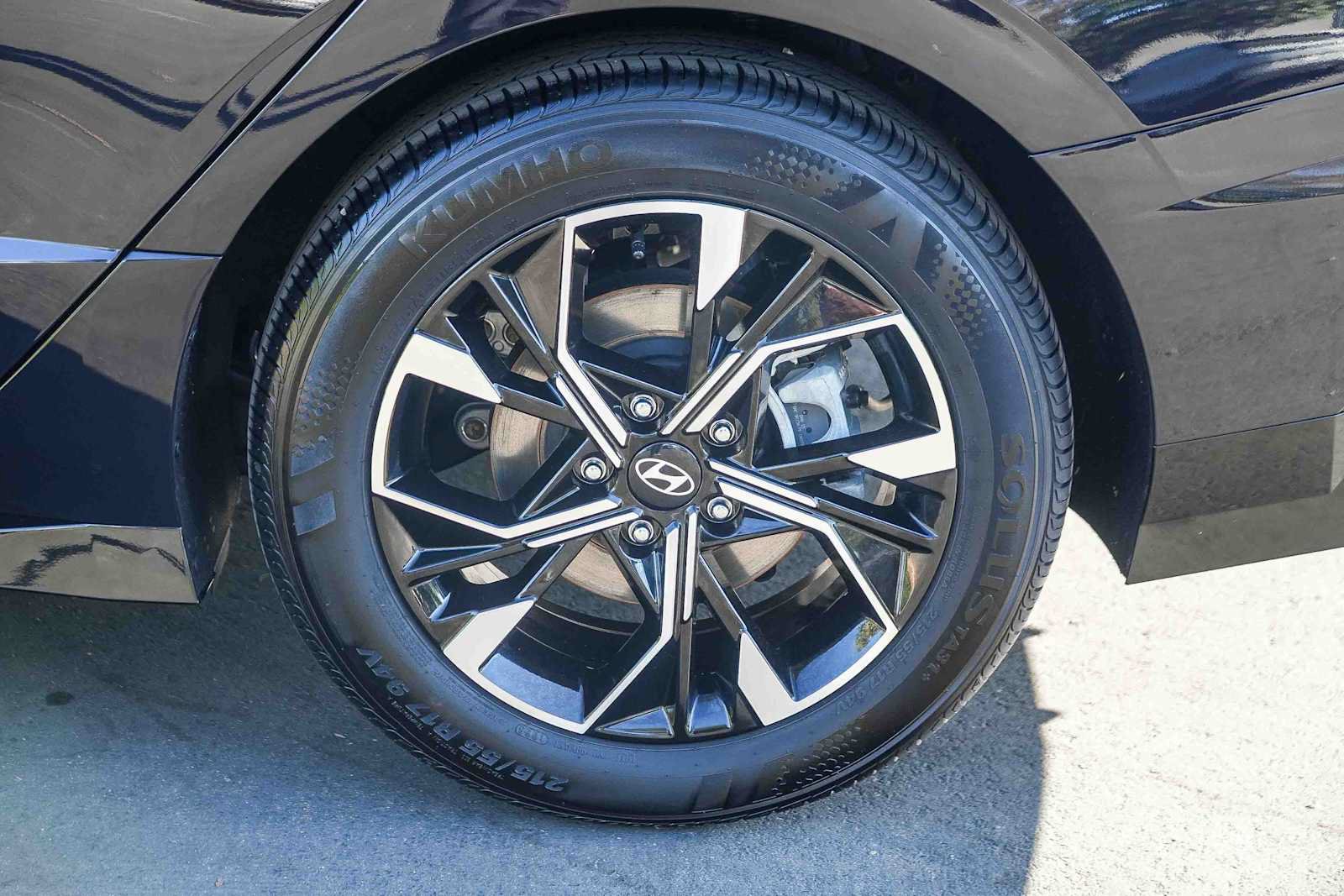 Certified 2025 Hyundai Sonata SEL FWD image 10