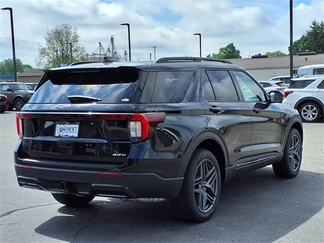 New 2025 Ford Explorer ST-Line w/ Premium Package image 7