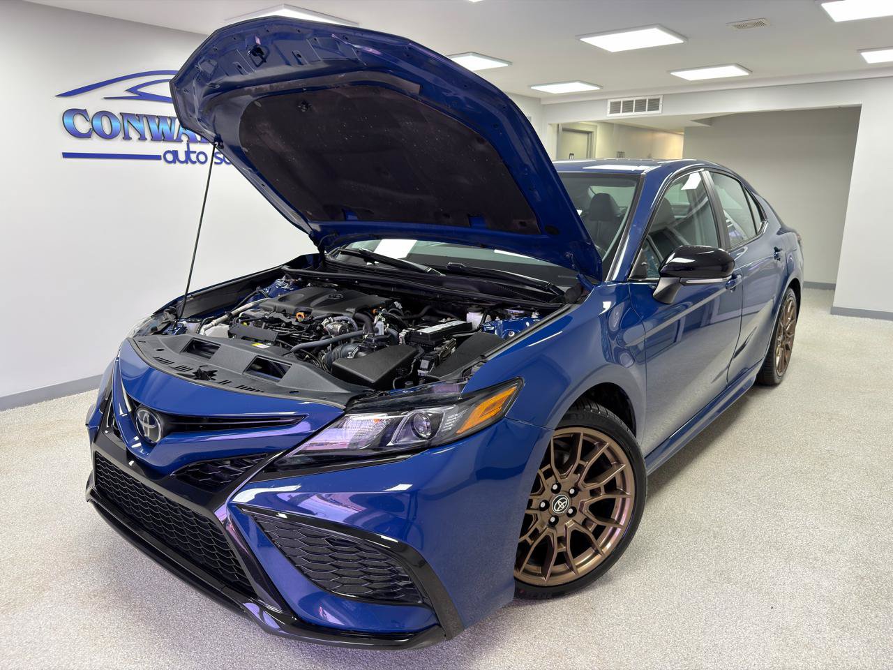 Used 2023 Toyota Camry SE w/ Convenience Package AWD/4WD image 33