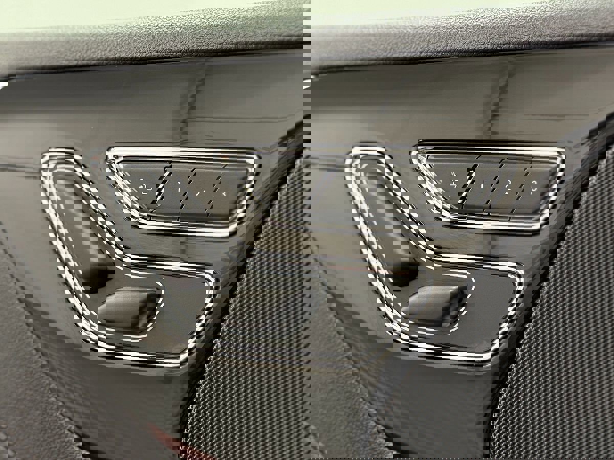 Used 2025 Lincoln Aviator Reserve w/ Jet Appearance Package image 12