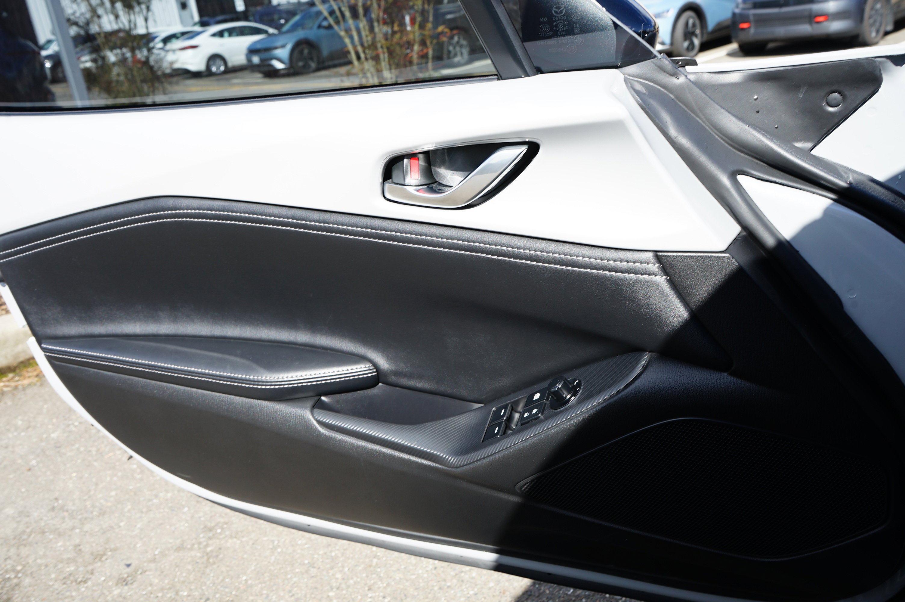 Used 2025 MAZDA MX-5 Miata Club w/ Brembo/BBS Recaro Package image 27