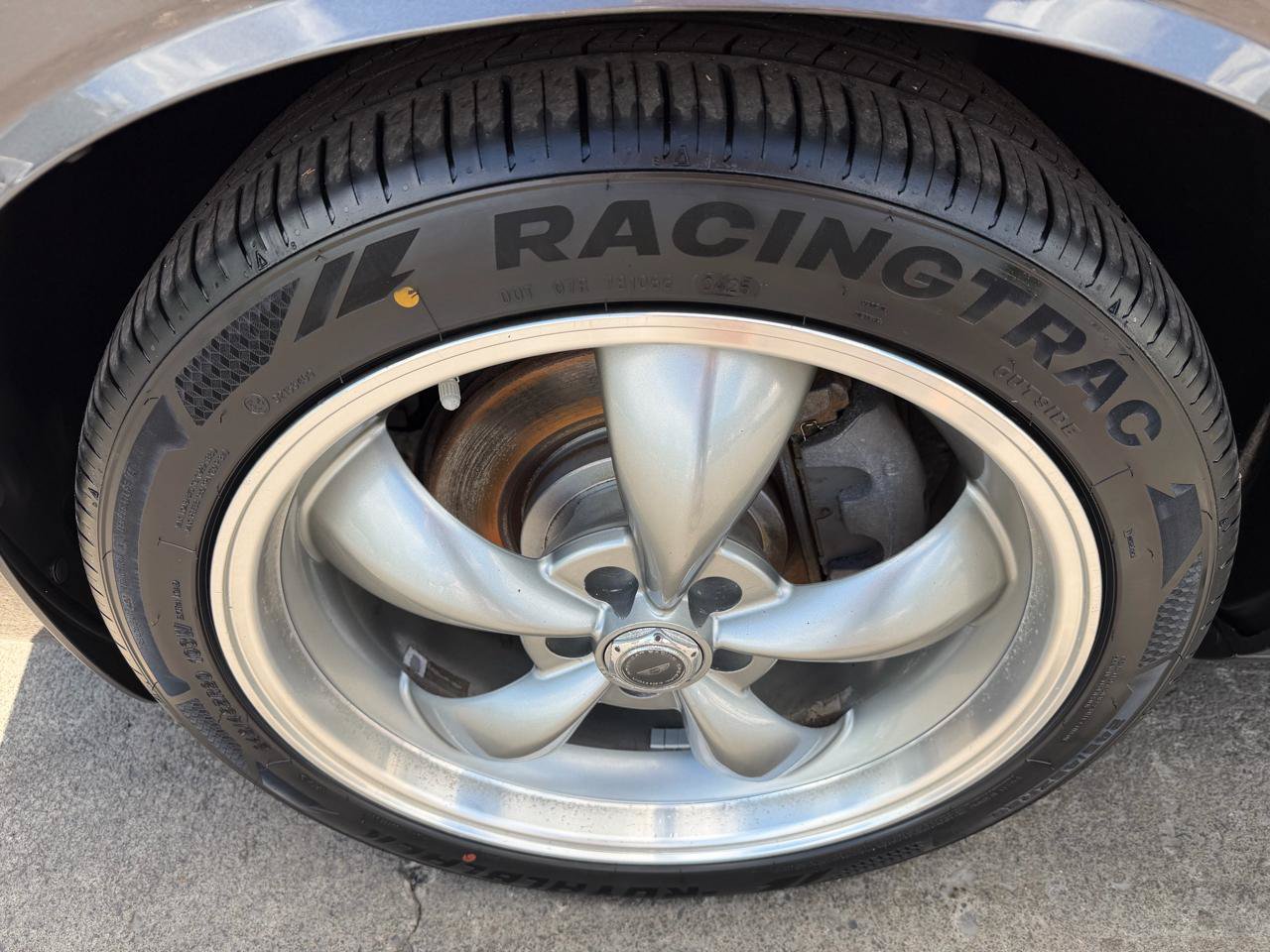Used 2013 Dodge Challenger R/T Plus RWD image 17