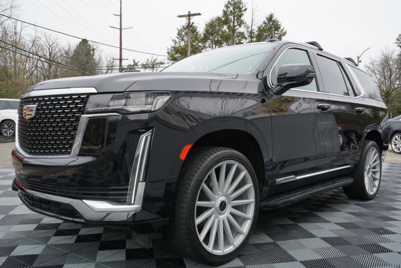 Used 2022 Cadillac Escalade Luxury image 13
