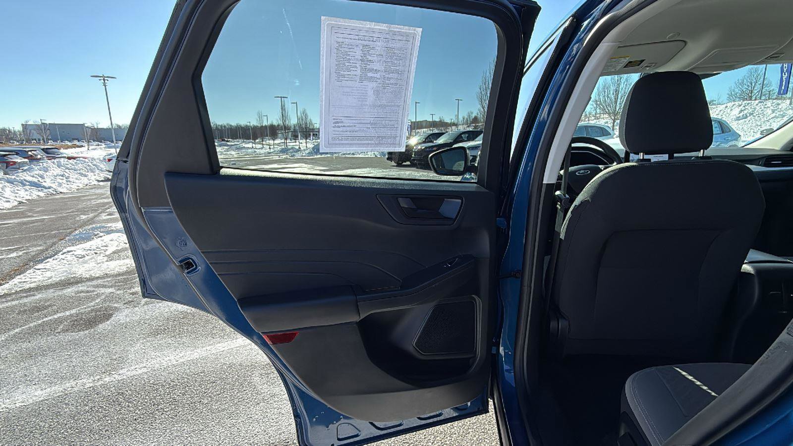 Used 2022 Ford Escape SE image 21