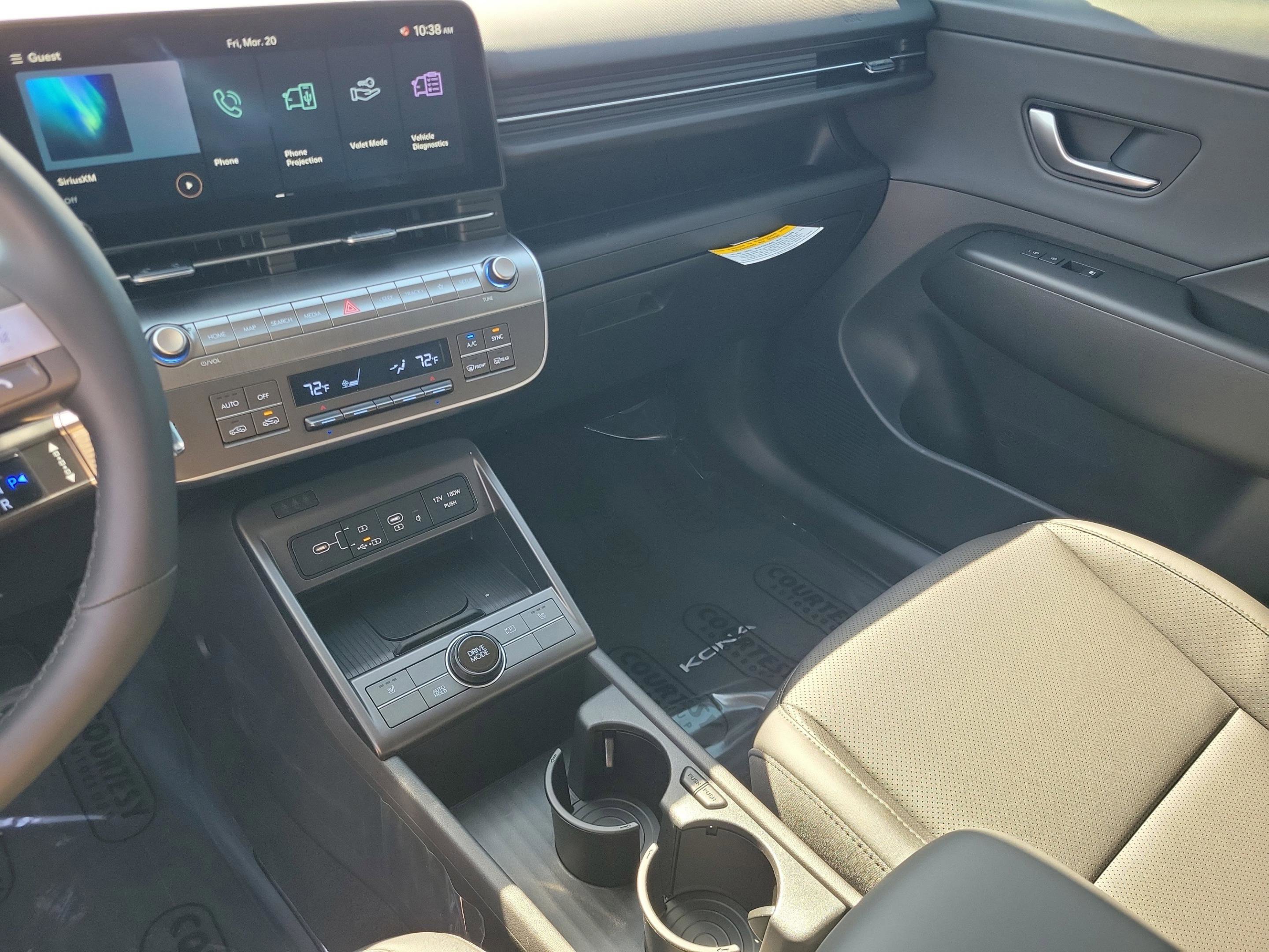 New 2026 Hyundai Kona SEL Premium image 32