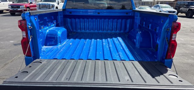Used 2025 Chevrolet Silverado 1500 LT AWD/4WD image 7