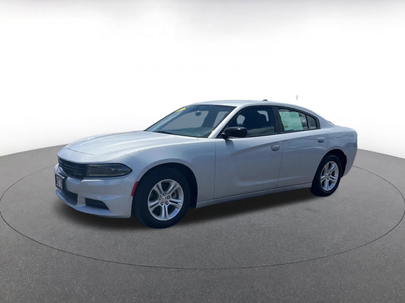 Used 2023 Dodge Charger SXT image 8