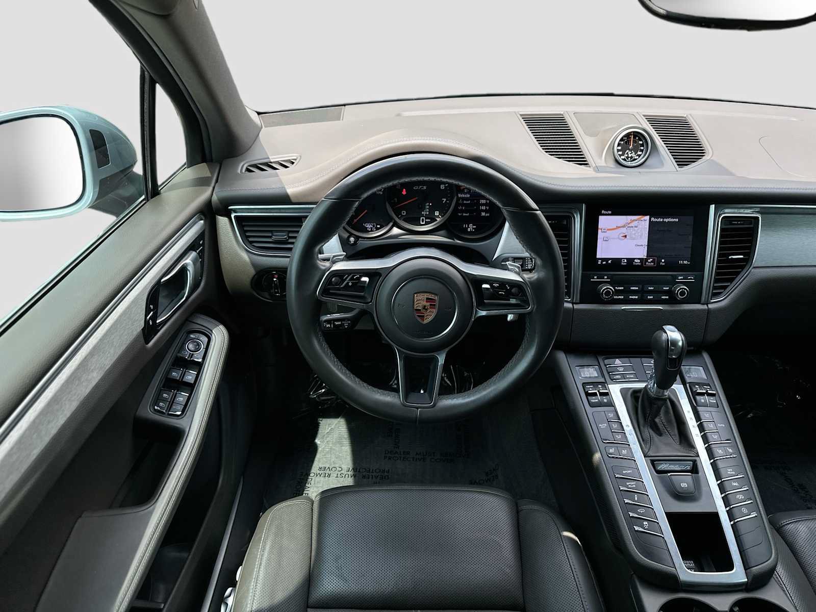 Used 2018 Porsche Macan GTS AWD/4WD image 24