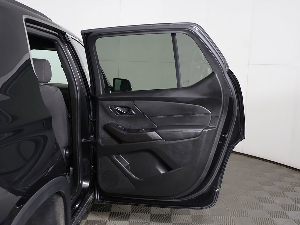 Used 2023 Chevrolet Traverse LT AWD/4WD image 22