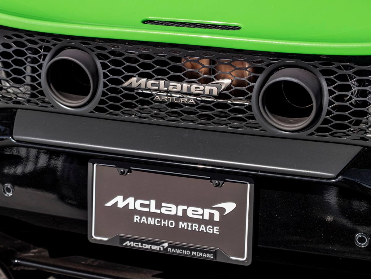 Used 2026 McLaren Artura Spider RWD image 14